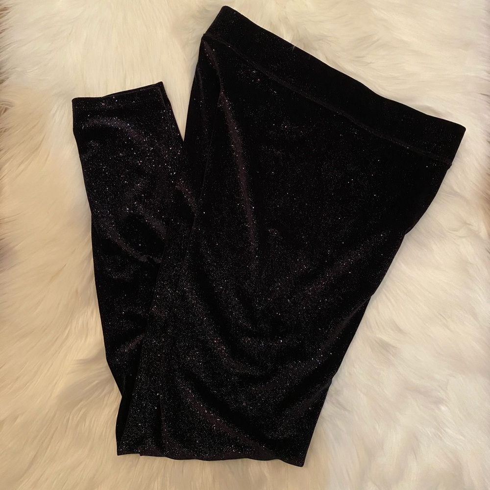 Sparkling vs pink velvet yoga pants